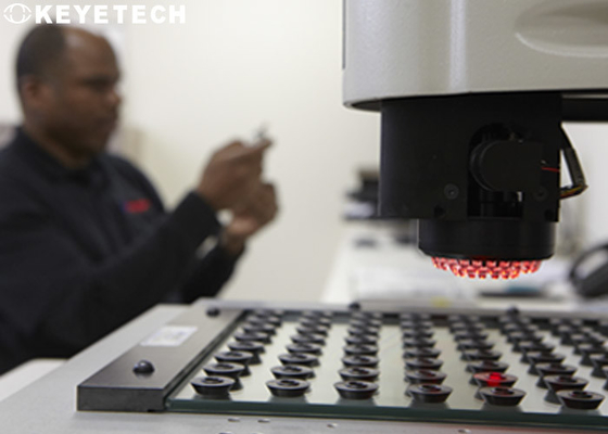 O Ring Quality Inspection Machine Convey With Glass Vibrating Plate